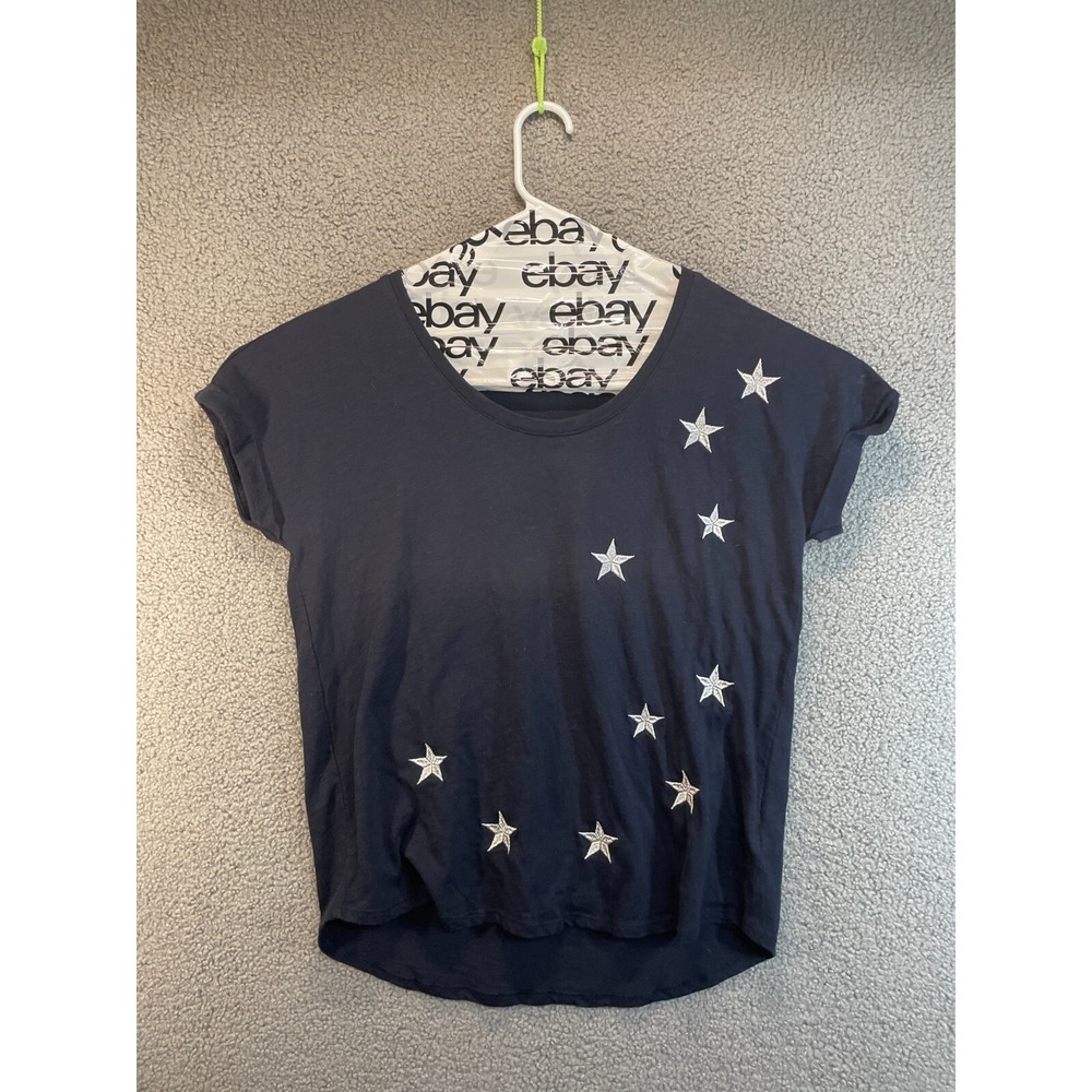 Liz Claiborne T-shirt W/ Silver Embroidery Stars Size L